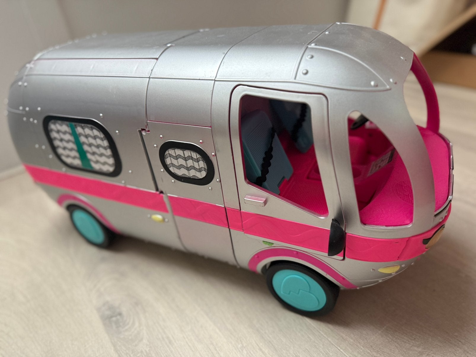 L.O.L. Surprise Glamper 4-in-1 camper zilver, Ophalen, Gebruikt