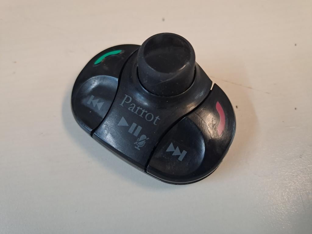 Originele afstand bediening voor Parrot MKi 9100 of MKi 9200, Auto diversen, Ophalen of Verzenden, Zo goed als nieuw