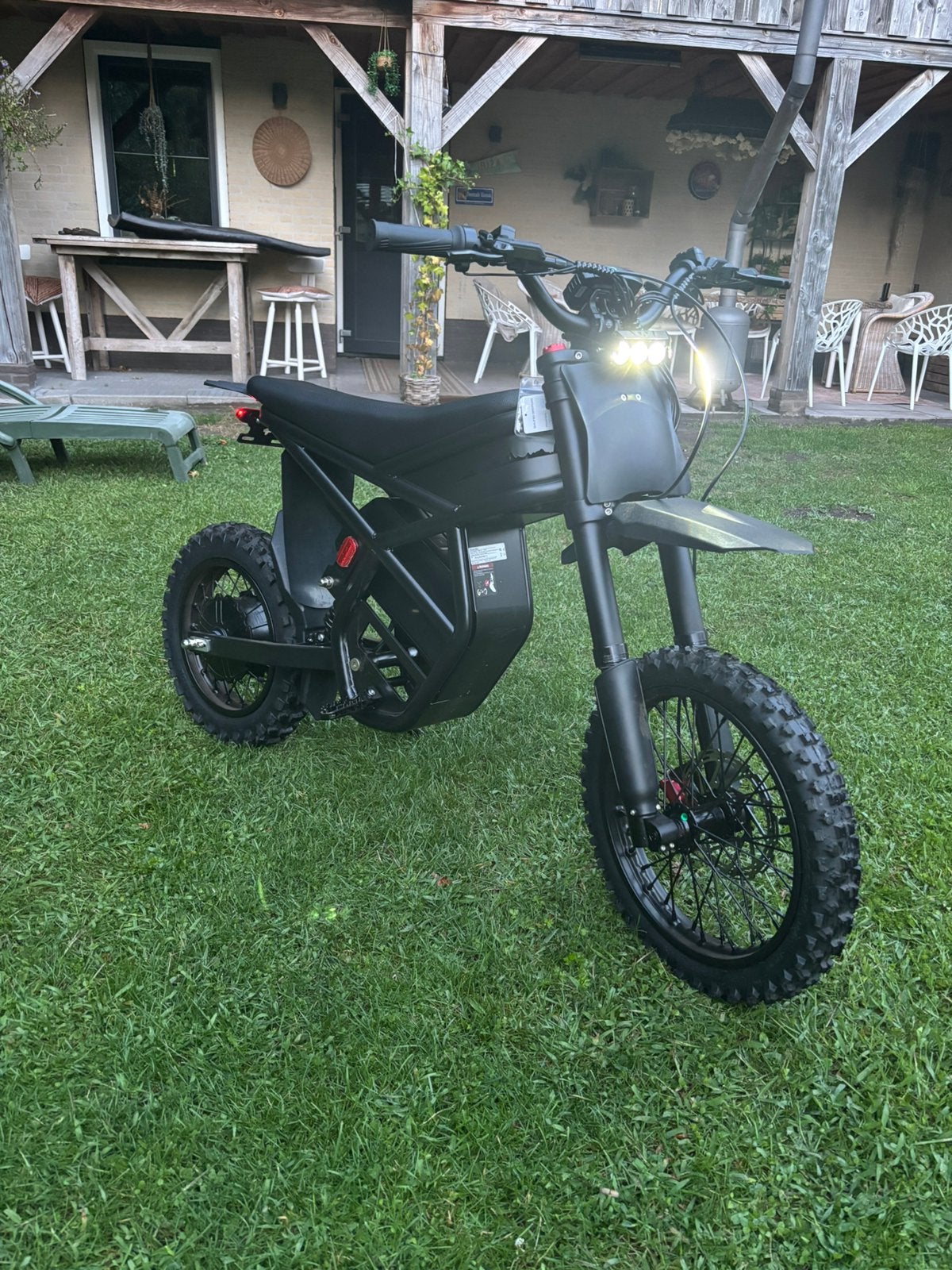“ Surron” 3kw 60V, Fietsen en Brommers, Minibikes, Midibikes en Pitbikes, Ophalen of Verzenden, Nieuw