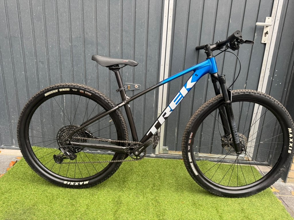 Trek marlin 8 - 29 inch - Frame M - Mountainbike MTB 💙🖤, Hardtail, Heren, 45 tot 49 cm, Ophalen of Verzenden