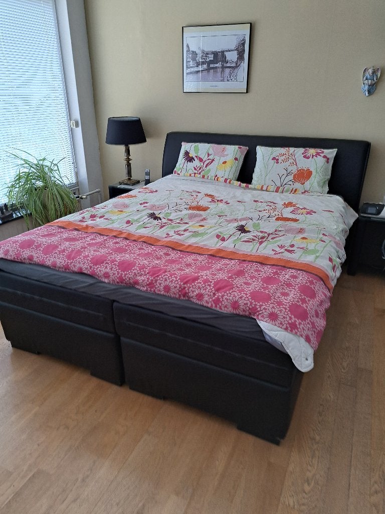 BOXSPRING BED 200x160, Ophalen, Overige materialen, Gebruikt, Tweepersoons