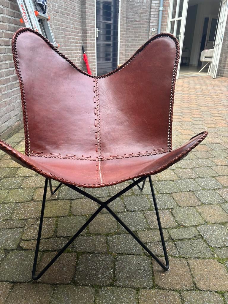 Supergave lederen vlinderstoel, Huis en Inrichting, Stoelen, Bruin, Leer, Ophalen of Verzenden, Zo goed als nieuw