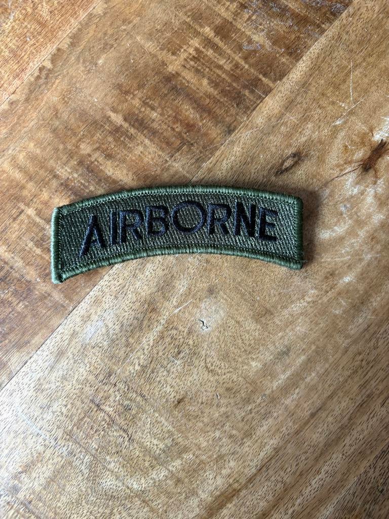 Airborne Embleem - Militair Verzamelobject, Ophalen of Verzenden, Landmacht, Overige gebieden, Embleem of Badge