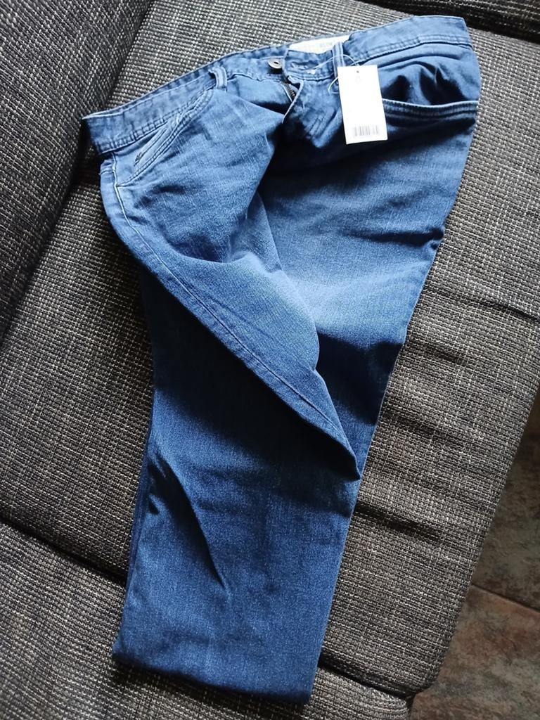 Nieuwe heren spijkerbroeken maat 48, Ophalen of Verzenden, Nieuw, Maat 48/50 (M), Blauw