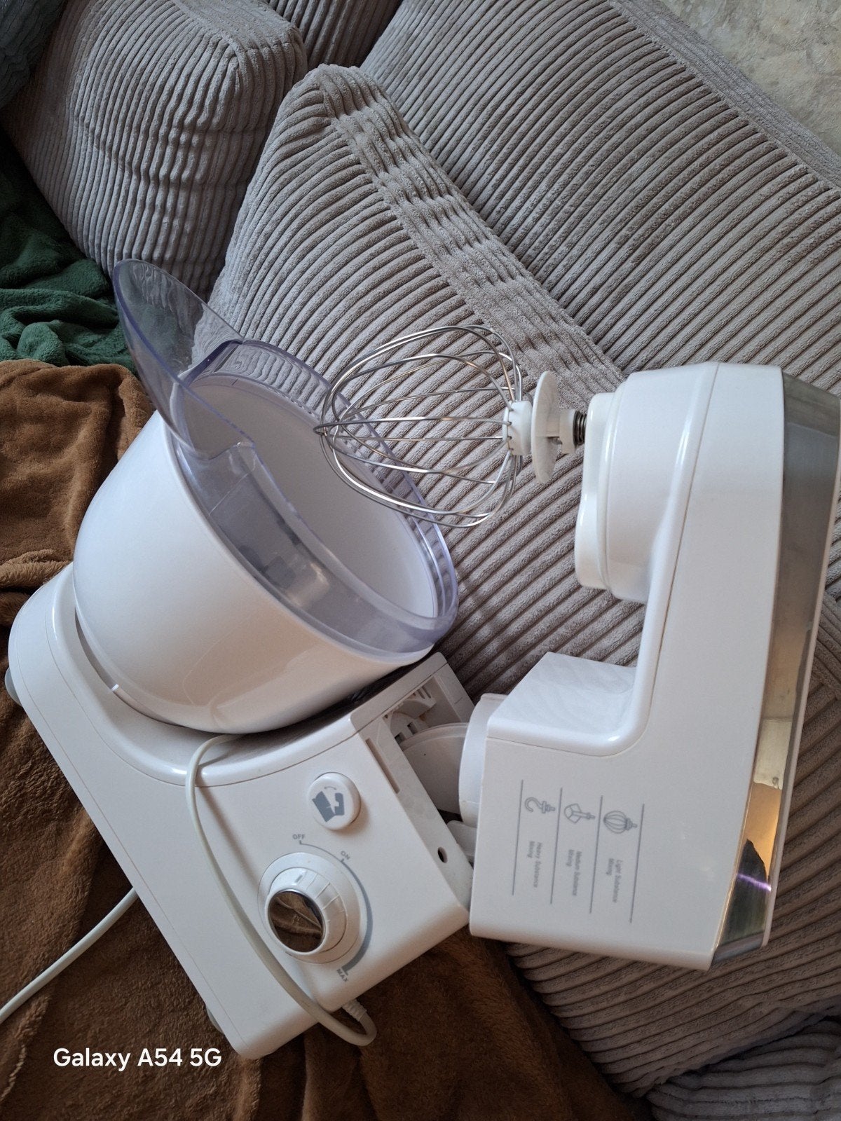 Keukenmachine met garde en mengkom, Witgoed en Apparatuur, Keukenmixers, 2 tot 3 liter, Ophalen, Gebruikt, 3 snelheden of meer