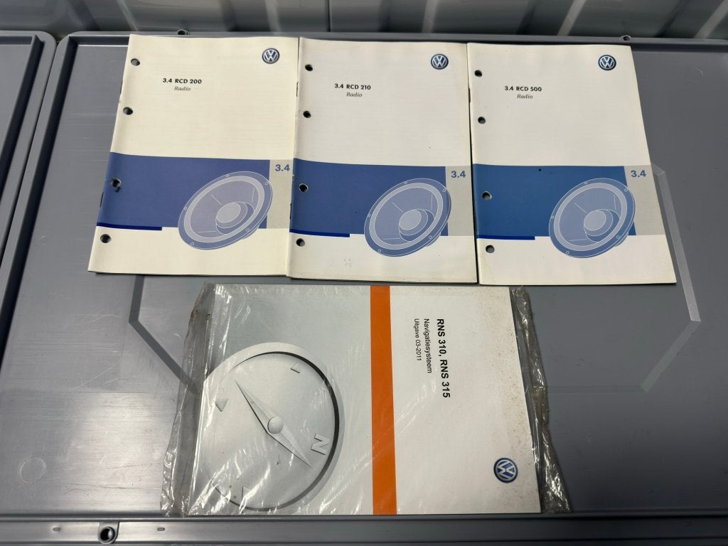 Diverse Instructieboekjes Volkswagen, Auto diversen, Ophalen of Verzenden