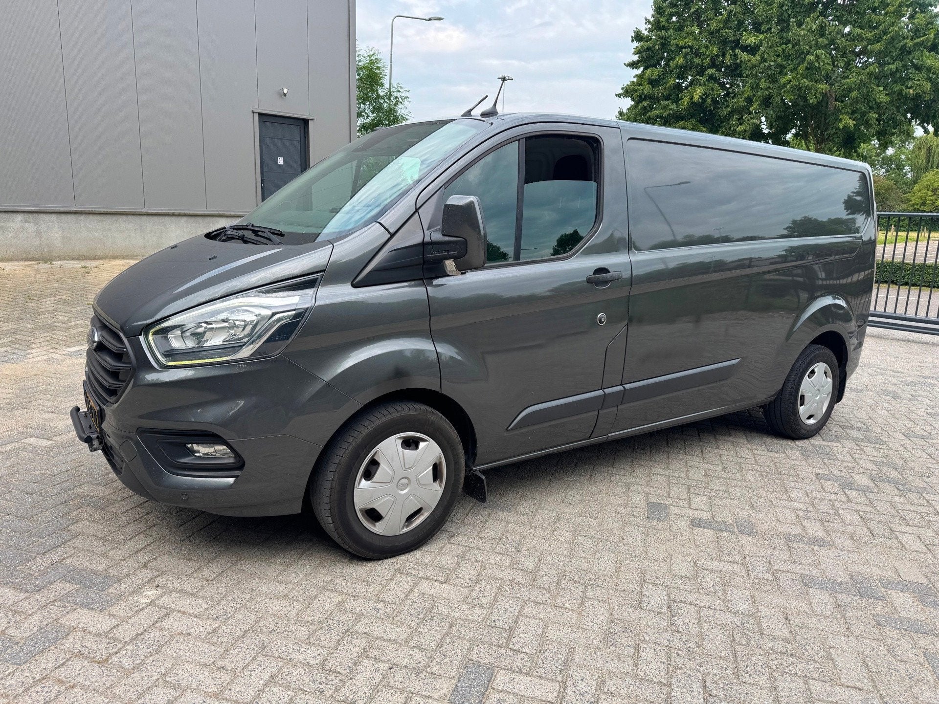 Ford Transit Custom 320 2.0 TDCI L2H1 Trend Navi Automaat, Stof, 4 cilinders, Bedrijf, Diesel