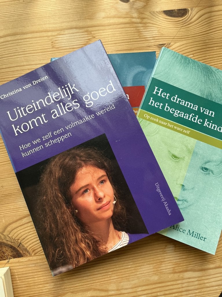 Christina von Dreien en Alice Miller, Ophalen of Verzenden, Zo goed als nieuw, Miller en Dreien