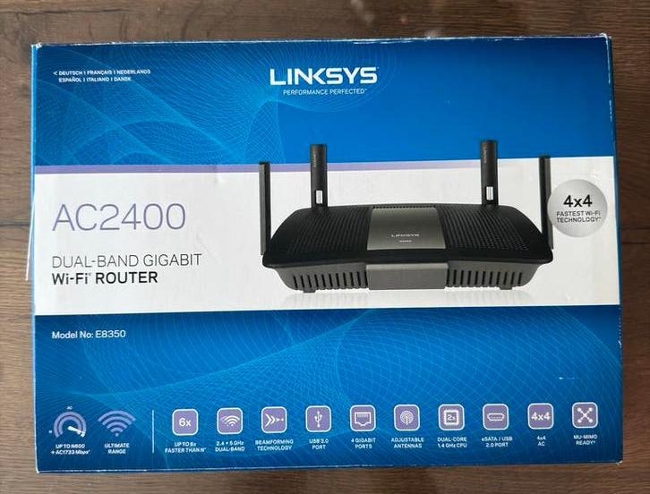 Linksys EA6900 Dual-Band Gigabit Wi-Fi Router, Computers en Software, Routers en Modems, Zo goed als nieuw, Router, Ophalen of Verzenden