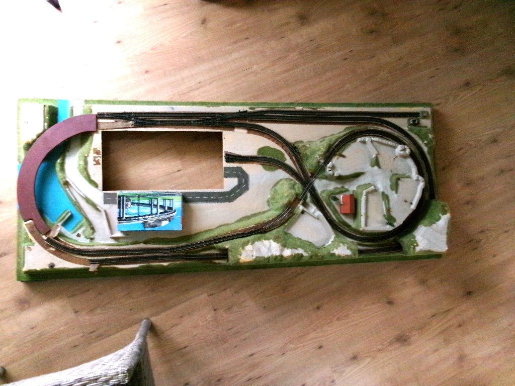 Kibri N Treinbaan + Kibri Brug Bouwpakket, Gebruikt, Gelijkstroom, Overige typen, Ophalen