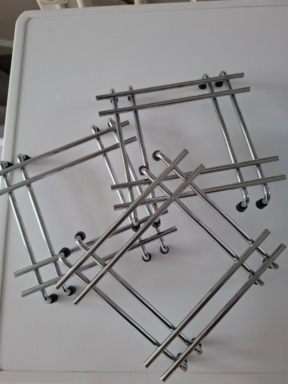 Set van 3 metalen onderzetters, Gebruikt, Ophalen of Verzenden, Zilver, Metaal