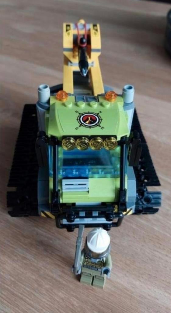 Lego city 60122
vulkaan crawler, Ophalen of Verzenden