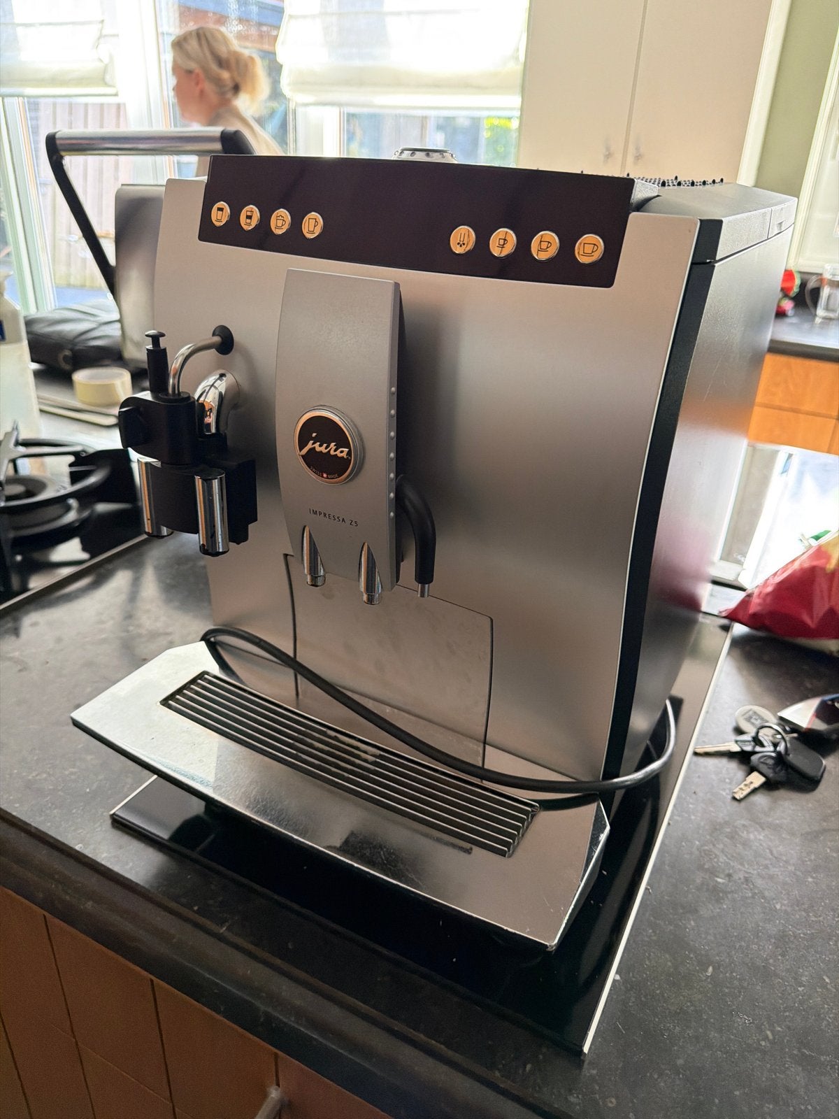 Jura Z5 Volautomaat Koffiemachine - Volledig Gereviseerd, Ophalen, 10 kopjes of meer, Koffiebonen, Koffiemachine