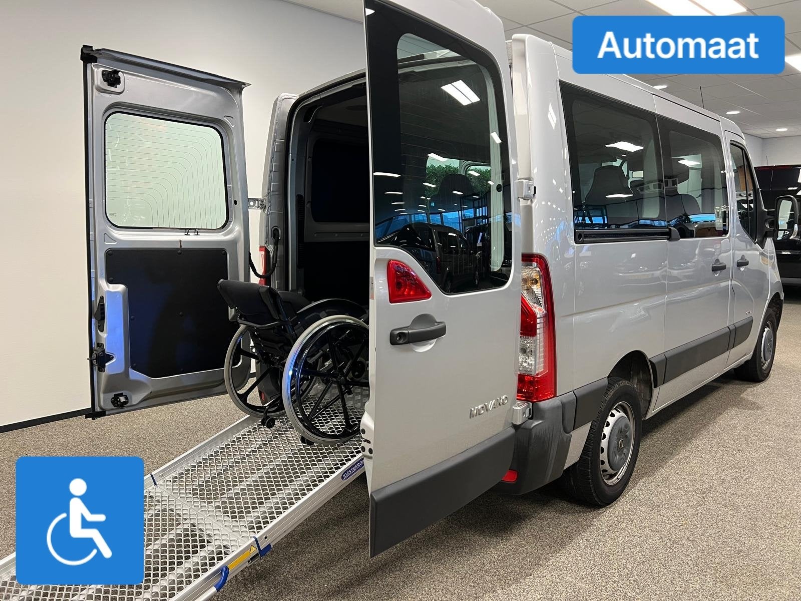 Opel Movano L1H1 Rolstoelbus Automaat, Auto's, Automaat, Gebruikt, 4 cilinders, Parkeersensor