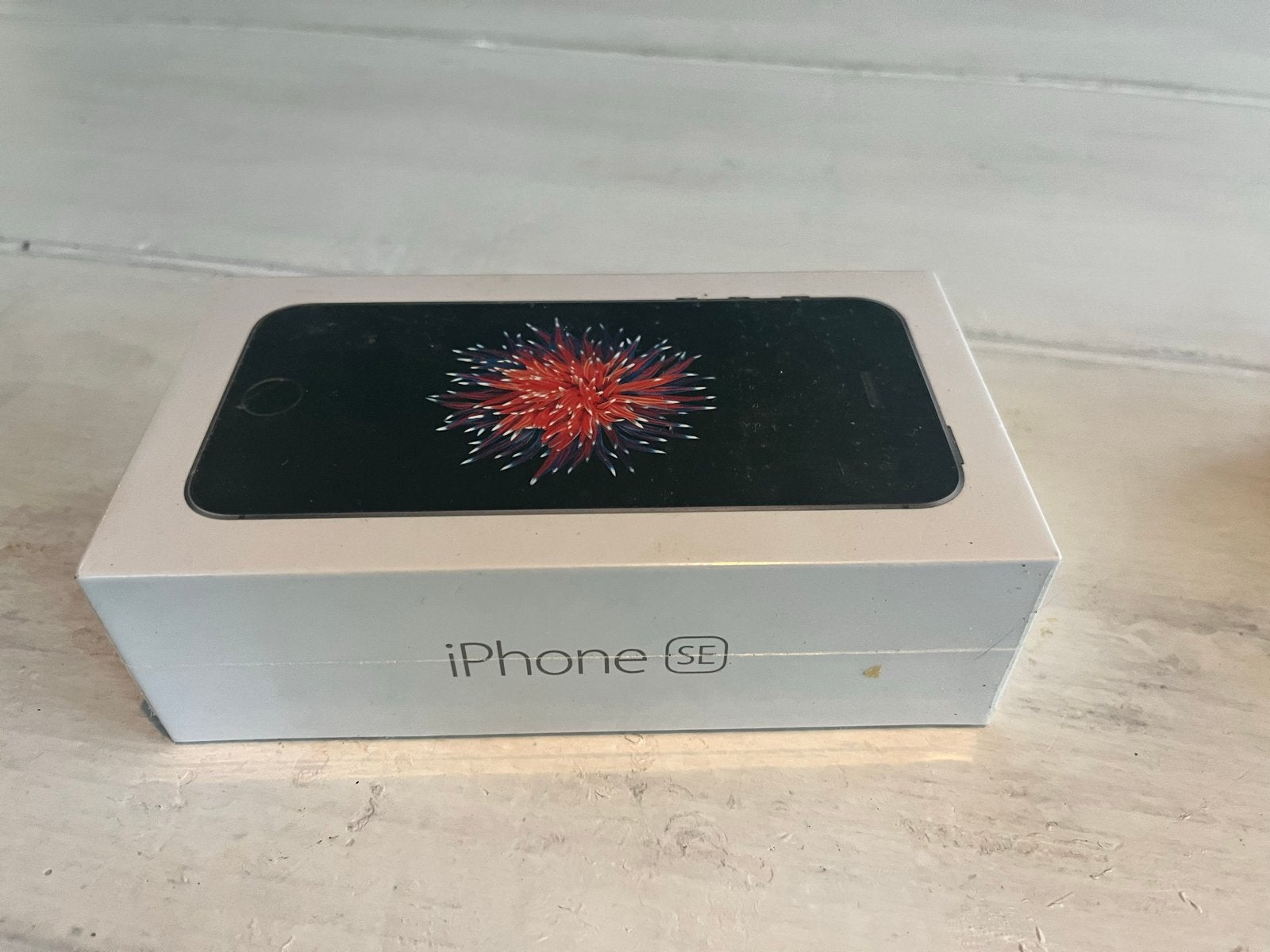 iPhone SE 32GB - nieuw in gesealde doos, Telecommunicatie, Ophalen, Zwart, 32 GB, Nieuw