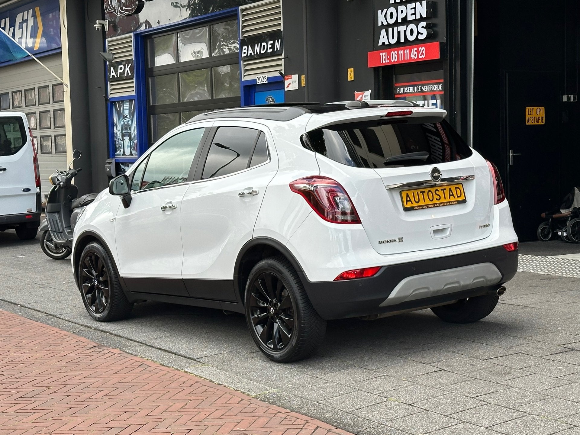 Opel Mokka X 1.4 Turbo Innovation Automaat, Auto's, Gebruikt, Euro 6, Automatische klimaatregeling, Wit