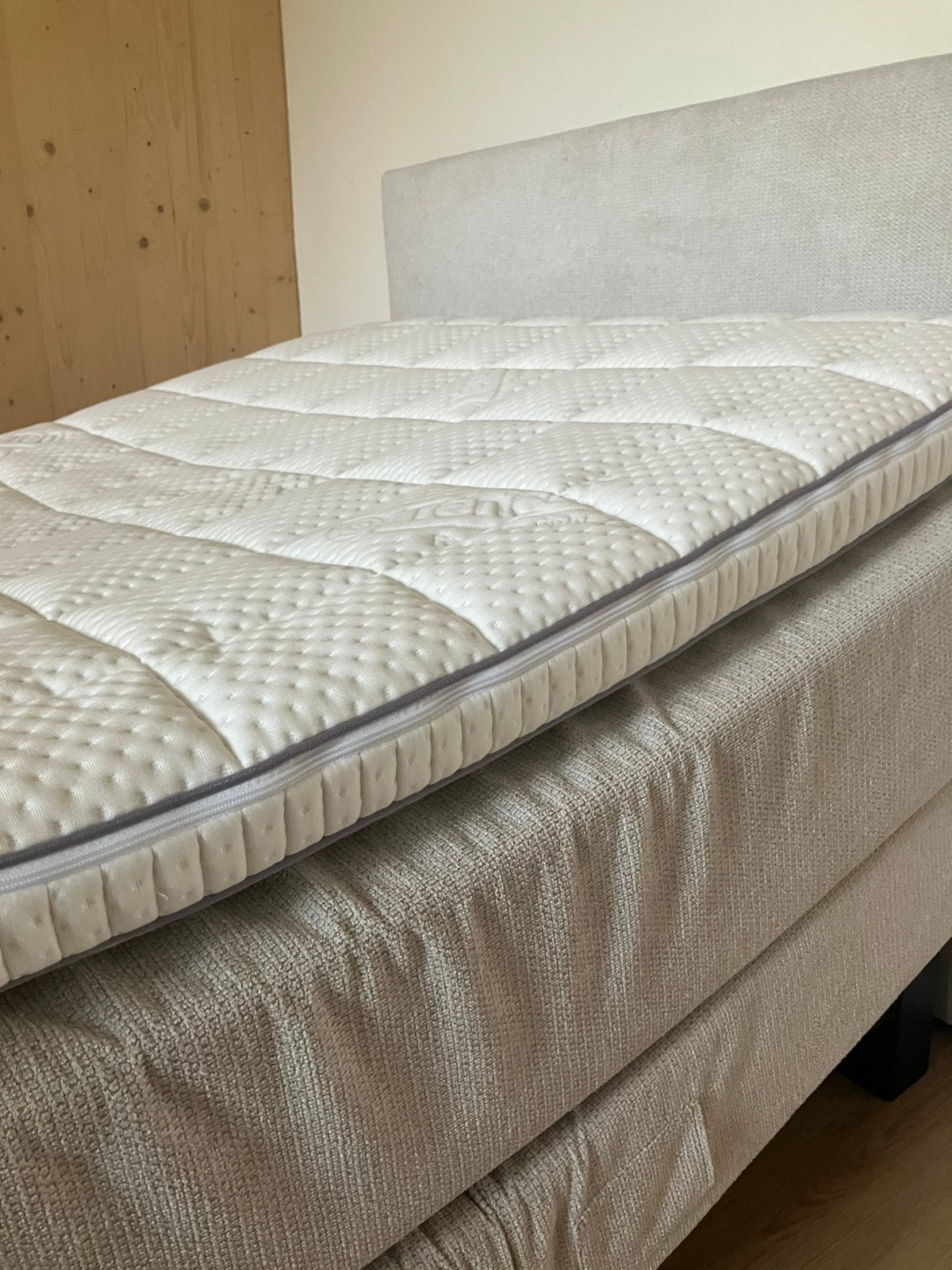 Zo goed als nieuw verstelbaar boxspring bed 120x200 cm, Ophalen, Verstelbaar, Beige, Zo goed als nieuw