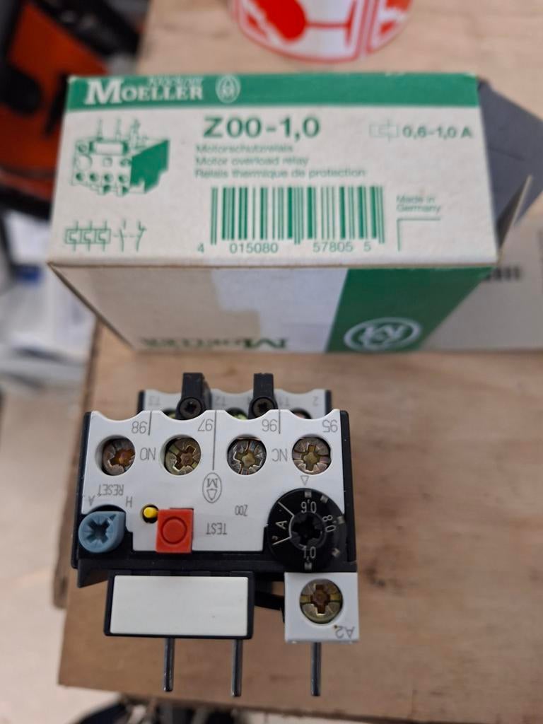 Eaton Moeller Z00-1,0 motorbeveiligingsrelais, Nieuw, Ophalen of Verzenden, Moeller, X