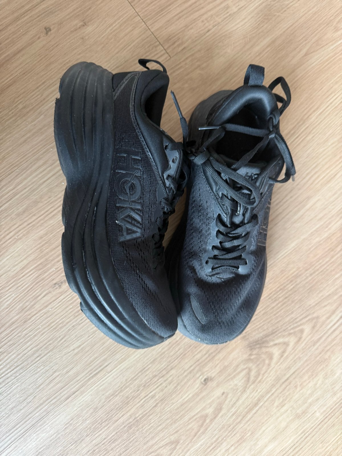 HOKA Bondi 8 Triple Black - Maat 38, Ophalen of Verzenden, Gedragen, Sportschoenen, Zwart