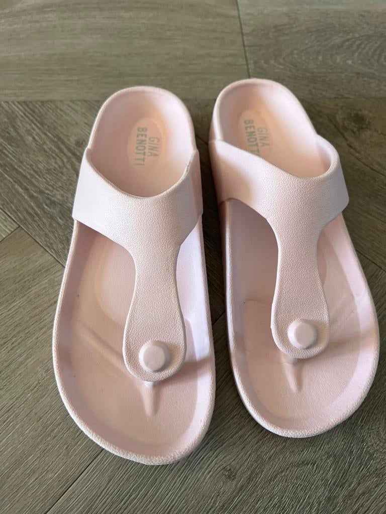 Dames slippers, Sport en Fitness, Ballet, Ophalen of Verzenden, Zo goed als nieuw, Schoenen
