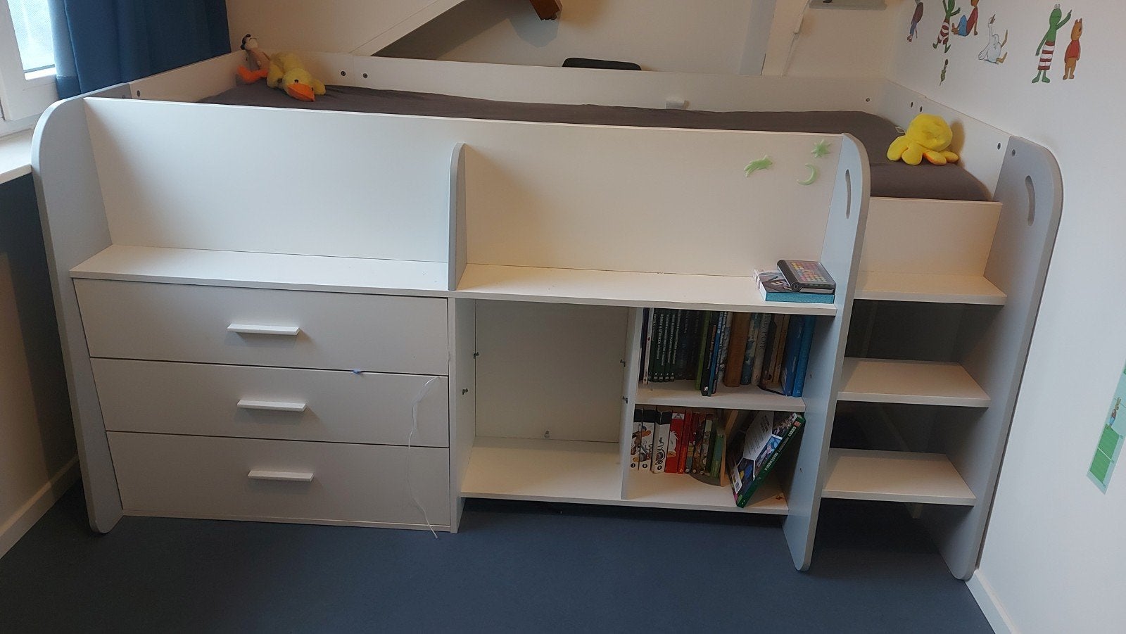 Halfhoogslaper met lades en opbergruimte, Gebruikt, 90 cm, Eenpersoons, Minder dan 160 cm
