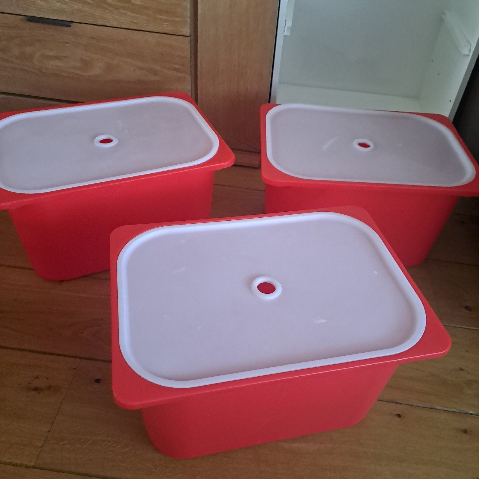 IKEA Trofast opbergkast met 3 rode bakken, Ophalen, Gebruikt, Minder dan 75 cm, 105 cm of meer