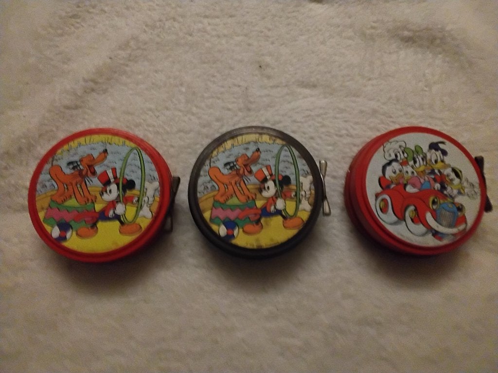 vintage Walt Disney fruit-snoepblikjes van Ahlering, Verzamelen, Ophalen of Verzenden, Beeldje of Figuurtje