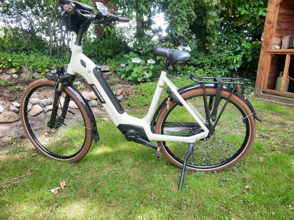 Batavus Altura E-go Power Smart  2024, Ophalen, Gebruikt, Batavus, 50 km per accu of meer