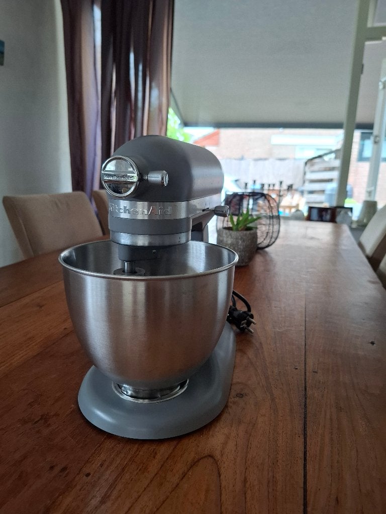 Kitchenaid mixer, Witgoed en Apparatuur, Keukenmixers, 3 tot 4 liter, Ophalen, Zo goed als nieuw, 3 snelheden of meer