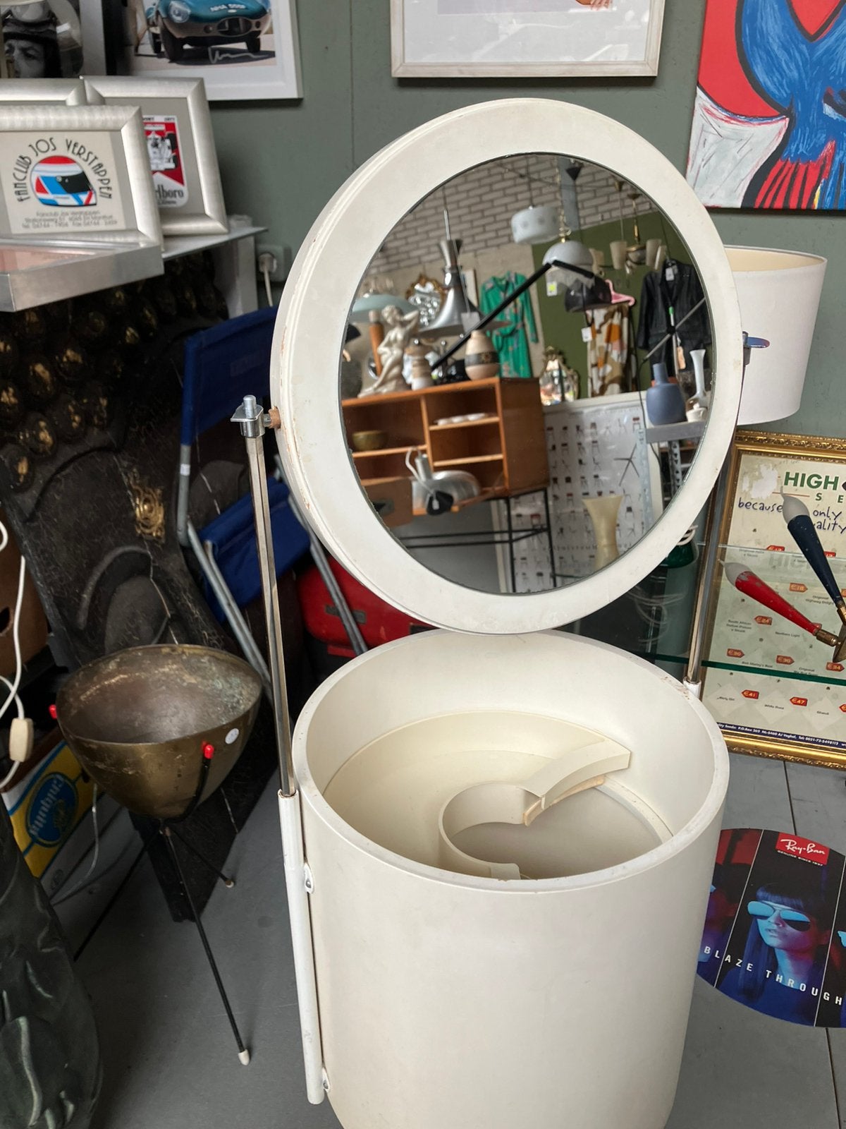 Space age make up meubel met spiegel plywood, Ophalen