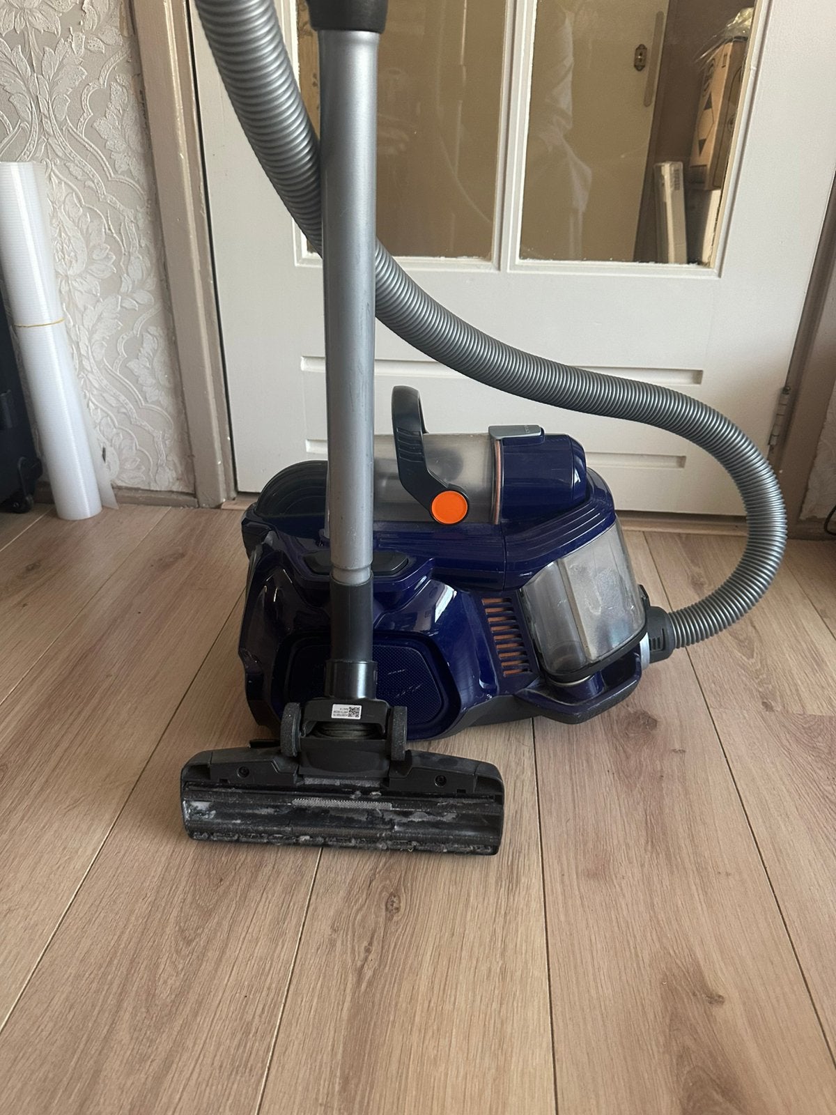 Te Koop, AEG LX7-2-EB-P zakloze stofzuiger, werkt 100%, Ophalen of Verzenden, Zo goed als nieuw