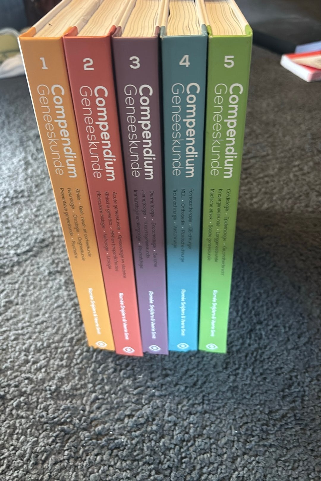Foto 3 van Compendium geneeskunde 2.0 boeken