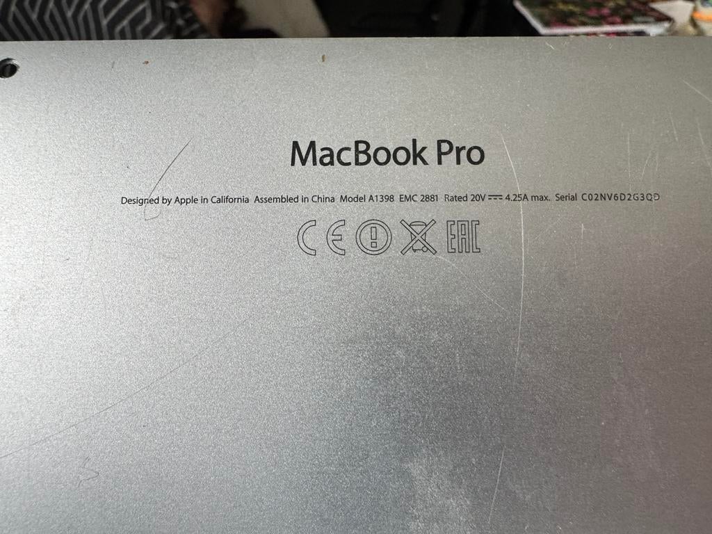 MacBook Pro moederbord Intel Core i7 2,5Ghz & 16GB opslag, Computers en Software, 2 tot 3 Ghz, 15 inch, Zo goed als nieuw, Onbekend