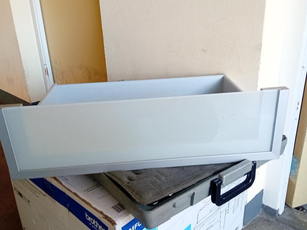 ~~opruiming~~ IKEA Inreda 6 lades glazen frontjes, Ophalen, Glas, 50 tot 100 cm, Zo goed als nieuw