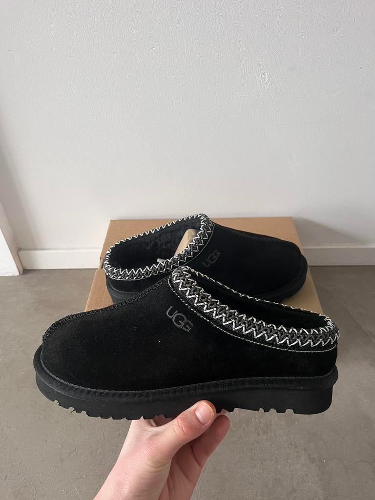 UGG tasman zwart/grijs maat 40, Ophalen of Verzenden, Zo goed als nieuw, Zwart