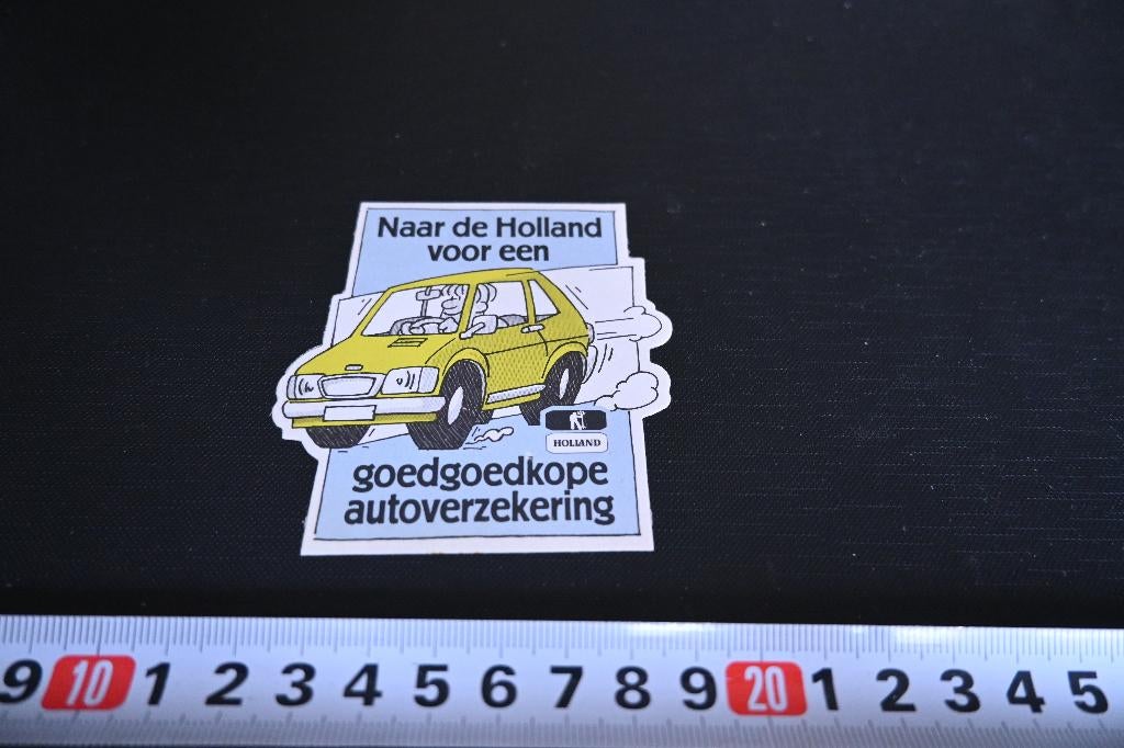 sticker Naar de Holland voor een goedgoedkope autoverzekerin, Verzamelen, Stickers, Zo goed als nieuw, Ophalen