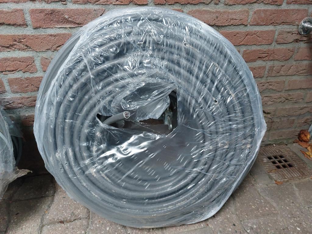 Te koop YMVK-as 4x6mm2 + 4x4mm2 (grondkabel), Doe-het-zelf en Verbouw, Elektra en Kabels, Ophalen of Verzenden, Nieuw, Kabel of Snoer