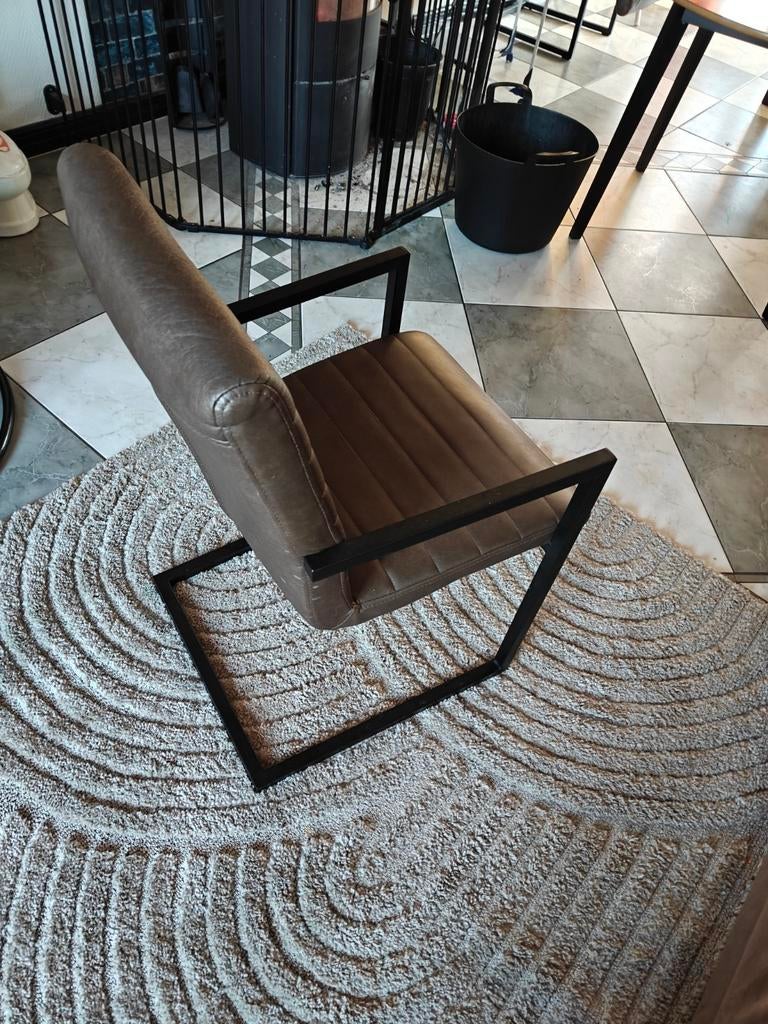 4 Zwevende Jisk Stoelen - Zo Goed Als Nieuw!, Huis en Inrichting, Leer, Bruin, Ophalen of Verzenden, Zo goed als nieuw