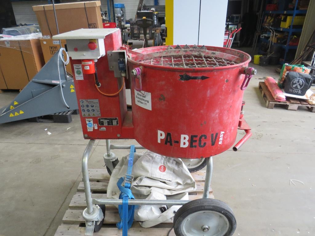 dwangmenger menger 100 liter mobiel 380v 3kw, Gebruikt, Zandhaarweg, Ophalen of Verzenden, Dwangmenger