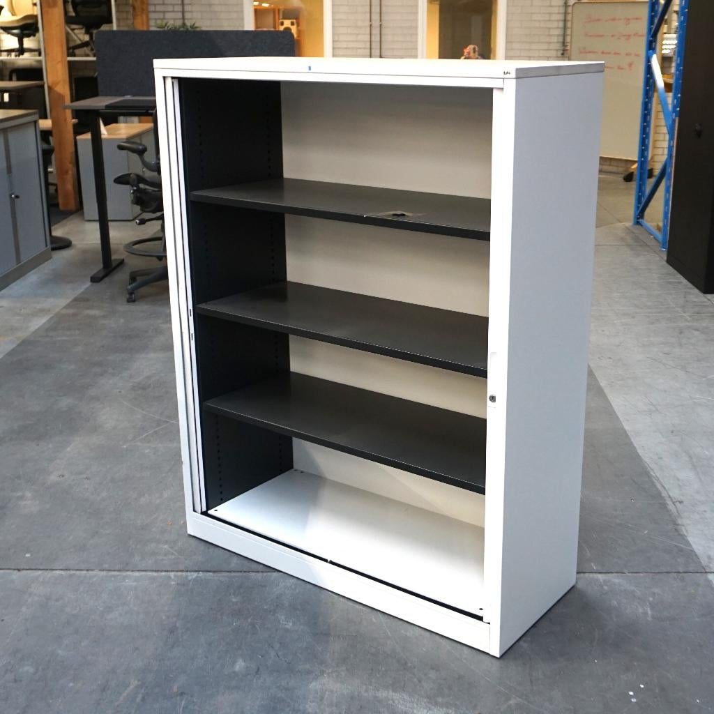 TDS Roldeurkasten | Archiefkasten | Garagekast 153x120x46,5, Gebruikt, -, -, Meerdere deuren
