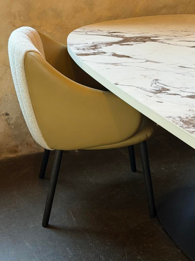 4 Leolux Baani stoelen Ceras leer NW €6380,-, Huis en Inrichting, Ophalen, Nieuw, Stof, Vijf, Zes of meer stoelen