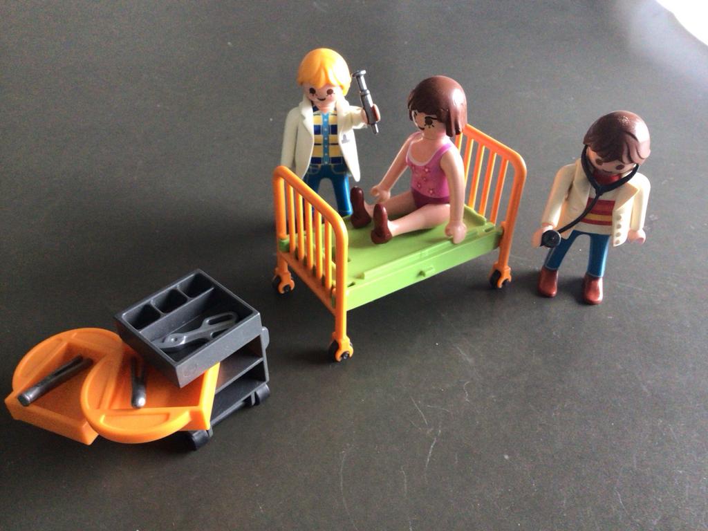 Playmobil dokters, ziekenhuis, Kinderen en Baby's, Speelgoed | Playmobil, Ophalen of Verzenden, Zo goed als nieuw, Los playmobil