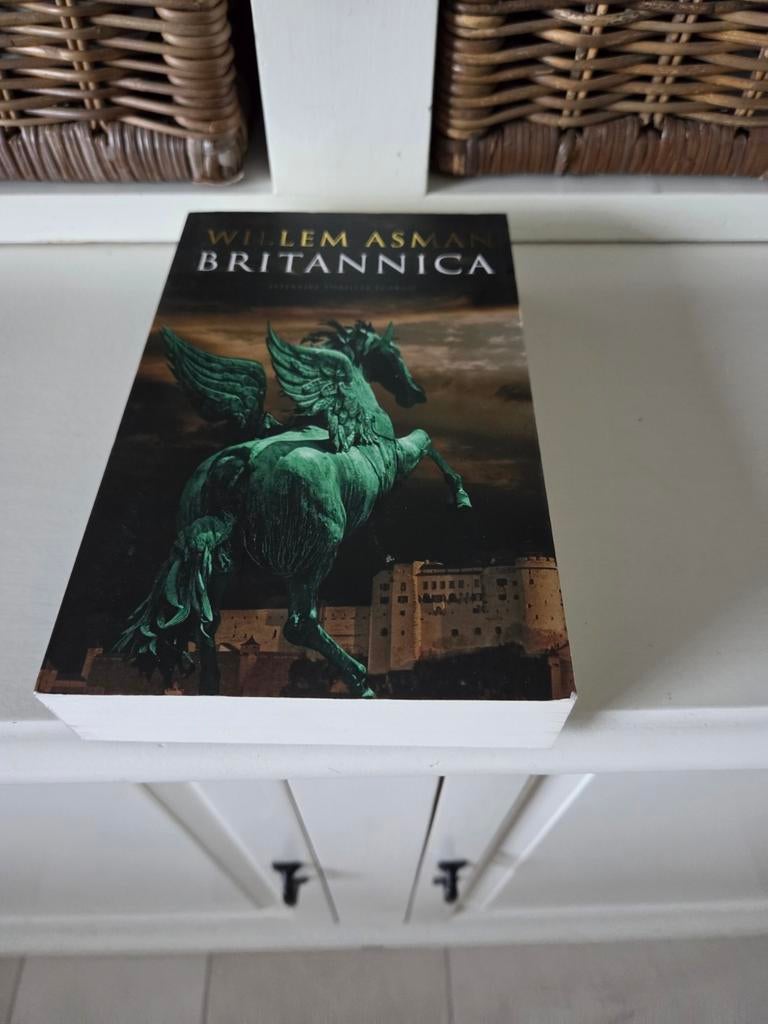 Willem Asman - Britannica, Boeken, Ophalen of Verzenden, Gelezen
