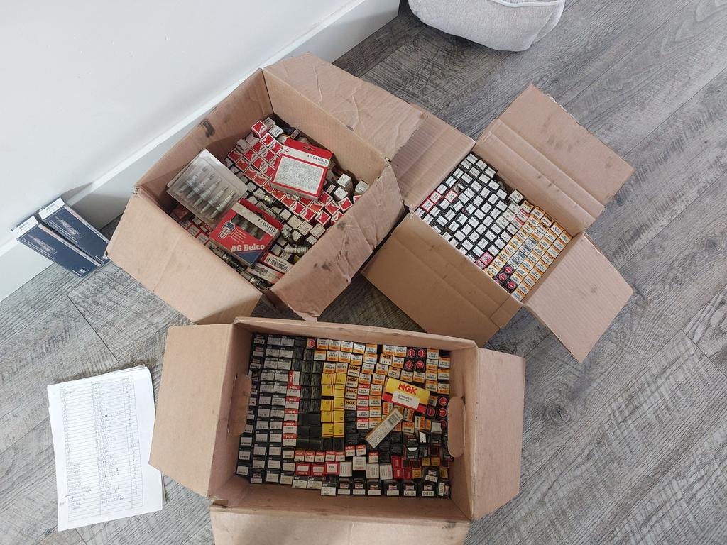 Grote partij nieuwe bougies voor (semi) klassiekers!, Nieuw, ..., Ophalen of Verzenden, ...