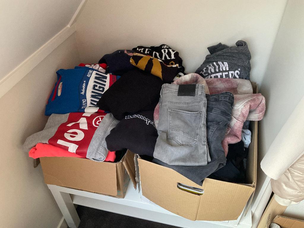 MEGA partij heren, dames, kinder- en babykleding, ca 300 st, Champion, Ophalen, Zo goed als nieuw