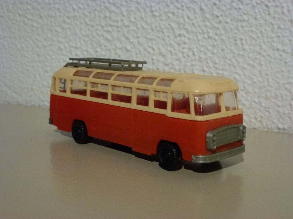 ses-bus Ikarus 31 (1955), Ophalen of Verzenden, Zo goed als nieuw, Bus of Vrachtwagen, Overige merken