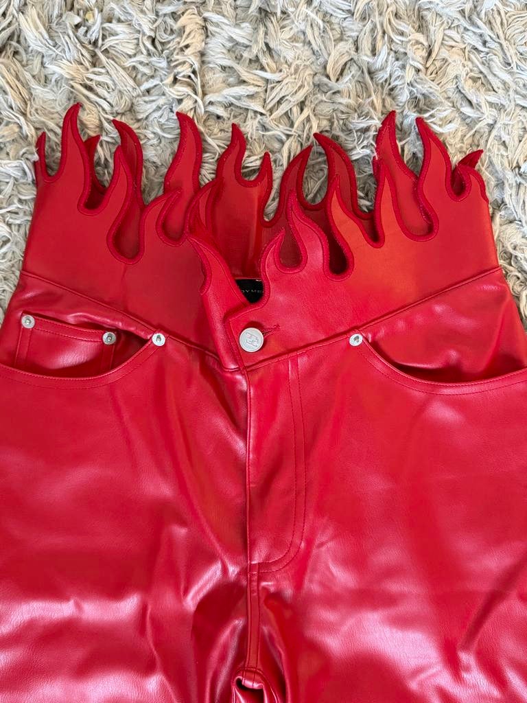 Kunstleren broek met vlammen - FBMT, Kleding | Heren, Ophalen of Verzenden, Zo goed als nieuw, Rood