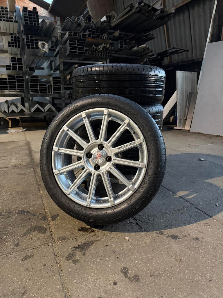 Mooie velgen met goede banden, Auto-onderdelen, Banden en Velgen, Band(en), Zomerbanden, 17 inch, 225 mm, Ophalen