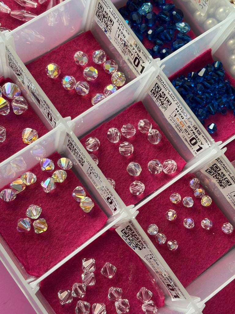 Swarovski kralen wit en zwart nieuw, Ophalen, Zo goed als nieuw, Staal, Oor- of Traguspiercing
