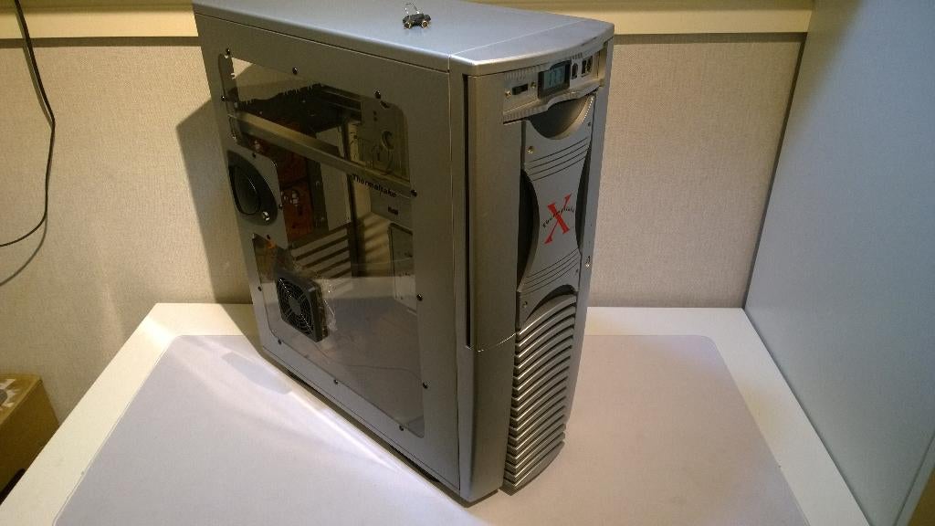Thermaltake Xaser II 6000 serie, Retro Pc behuizing, Ophalen, Gebruikt